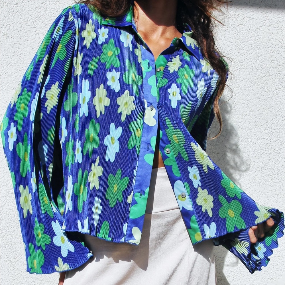Black History Month Floral Blue and Green Top - Picture 6 of 6